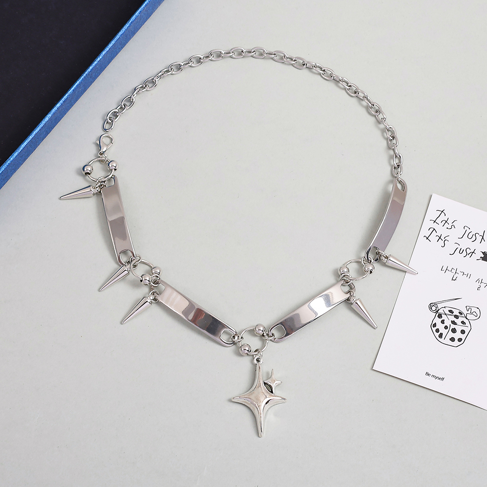 Punk Style Silver Spiked Star  - Men Accessories Pendant avis et prix