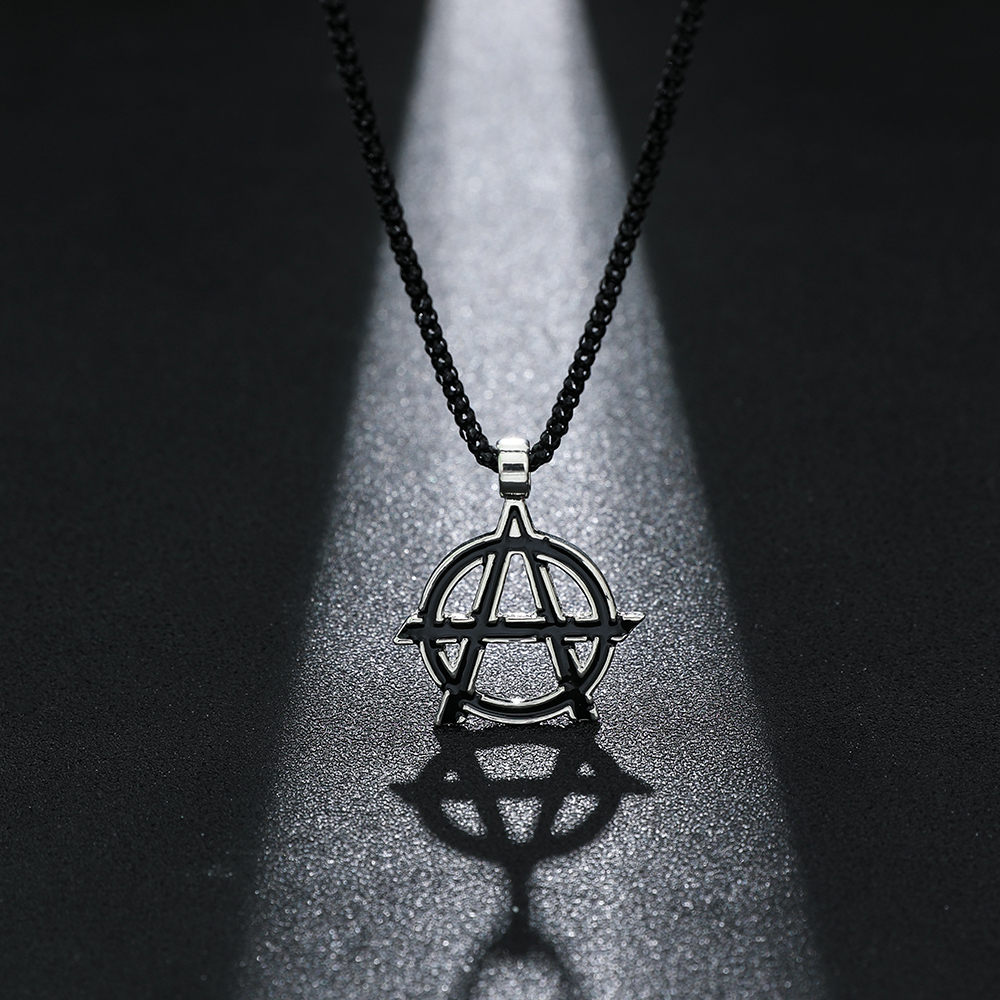 Movies Avengers Symbol Letter  - Men Accessories Pendant avis et prix