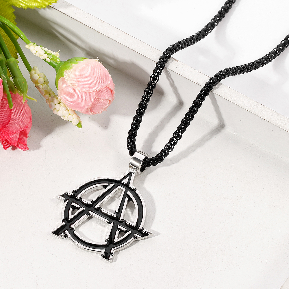 Movies Avengers Symbol Letter  - Men Accessories Pendant avis et prix